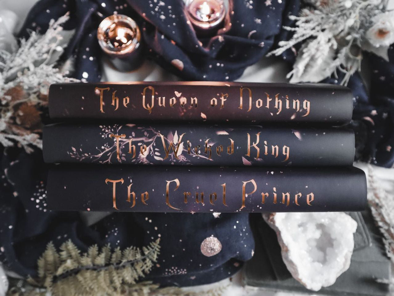 The Cruel Prince Folk of the hotsell Air Dusty Shop Dust Jacket Set